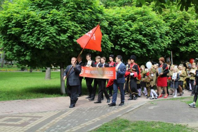 День 9 мая в нашей стране бережно и трепетно передается из поколения в поколение